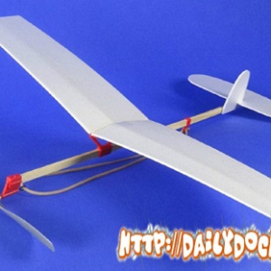 V13 máy bay cánh bằng dây chun ...