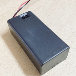 KP9V Khay pin 9V có nắp đậy ...