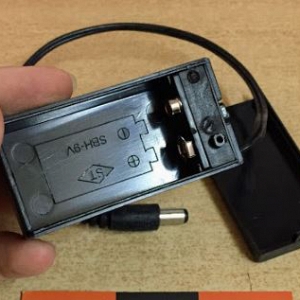 SP9V Sạc pin 9V có nắp đậy ...